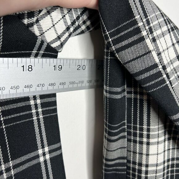 Amber Sun Blazer Womens Small Plaid Button Up Preppy Academia - Picture 7 of 11